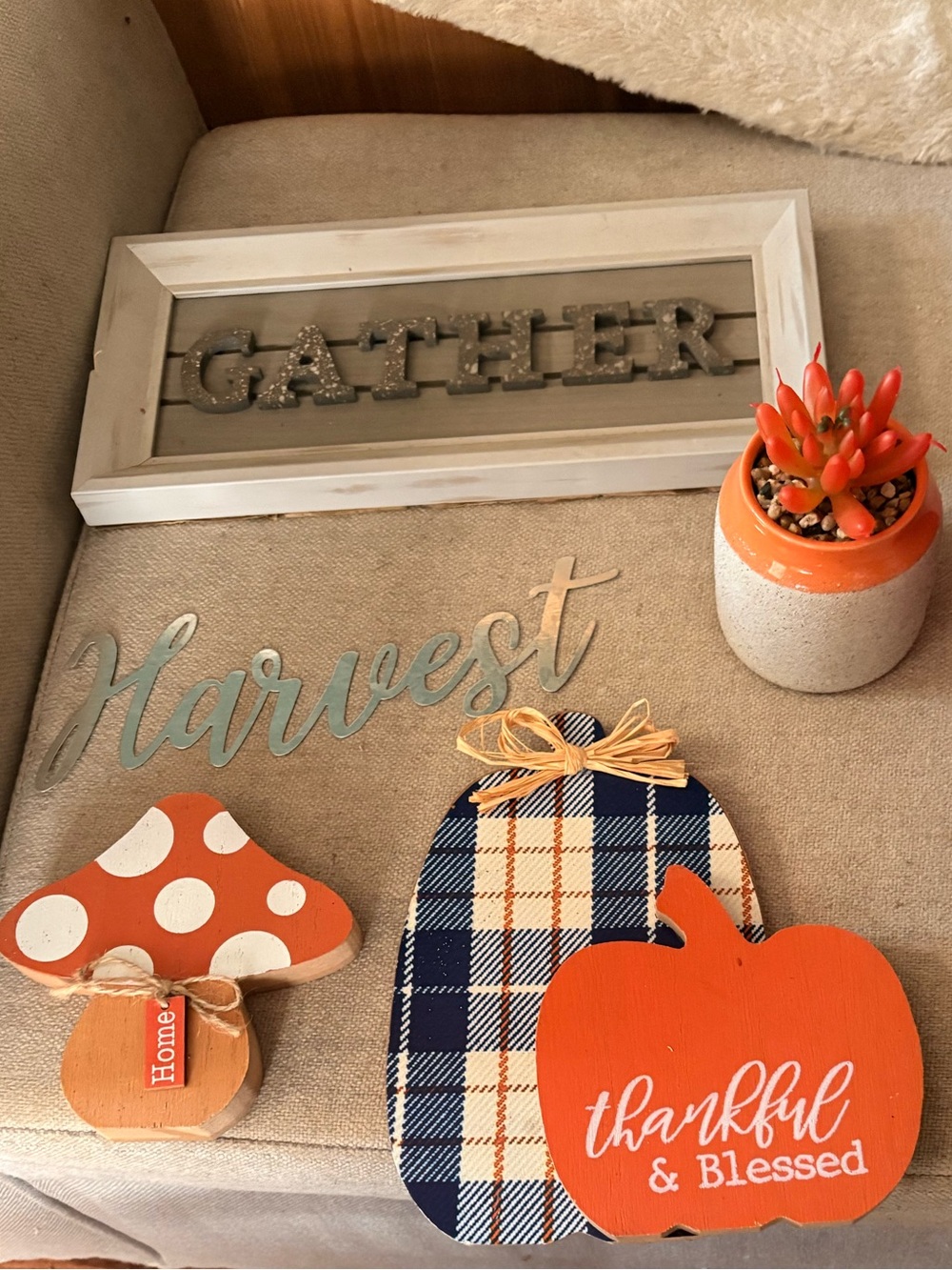 5 piece lot - Harvest 'Thankful & Blessed' Orange Pumpkin Home Accents